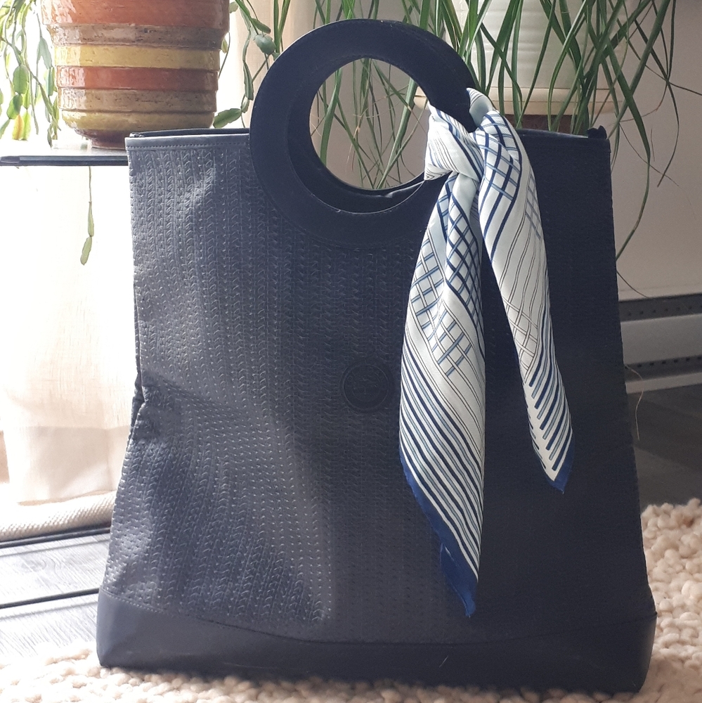 Vintage | Round Handle Tote Bag